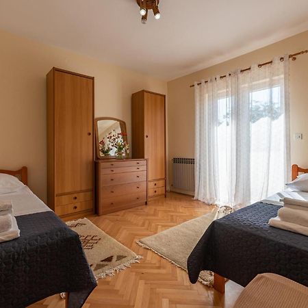 Cozy Apartment In Zadar With Wifi 外观 照片