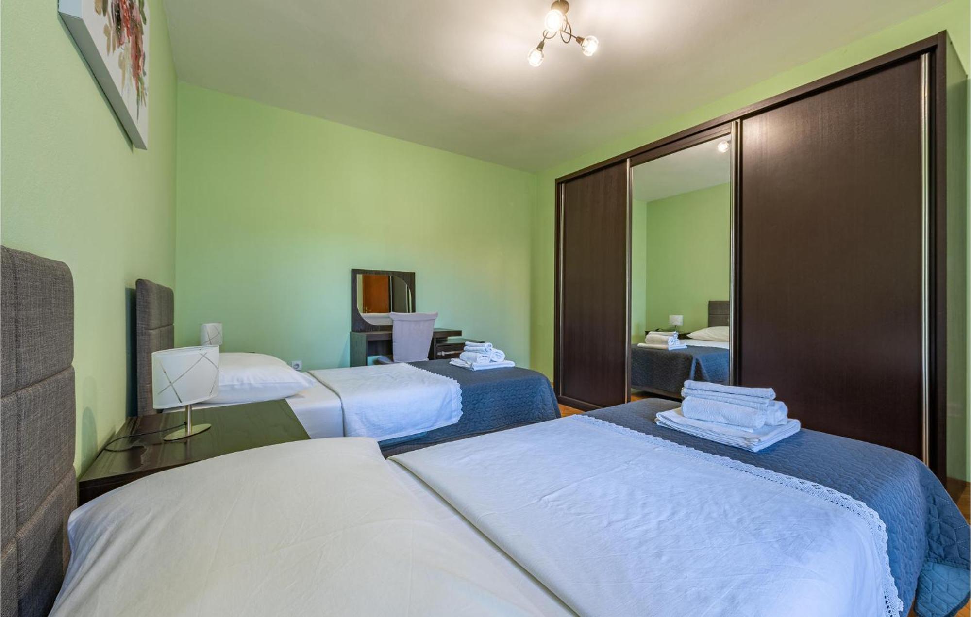 Cozy Apartment In Zadar With Wifi 外观 照片