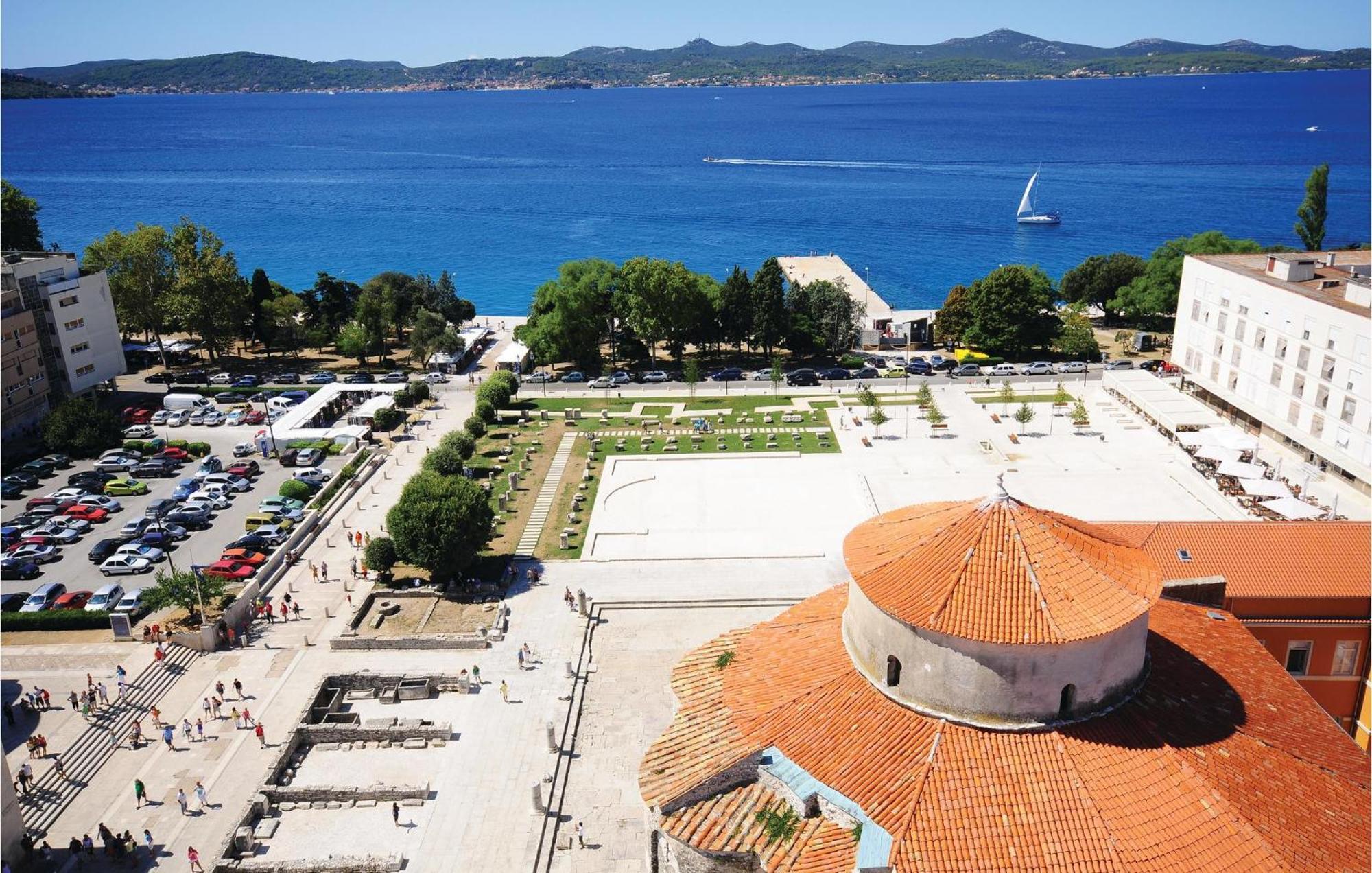 Cozy Apartment In Zadar With Wifi 外观 照片